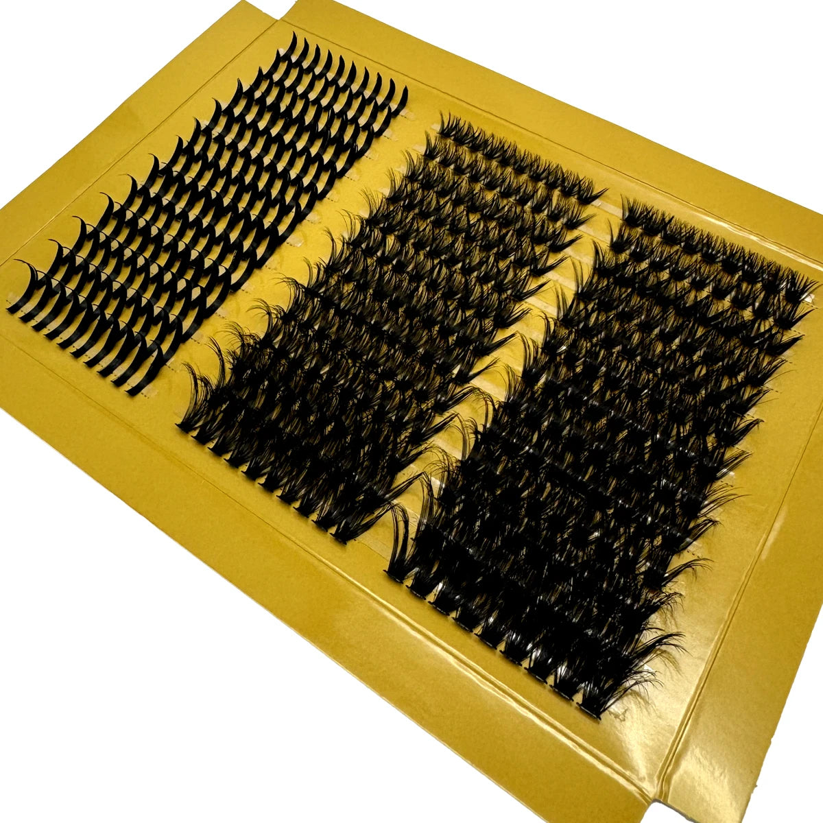 Mega volume spiky lash clusters for manga-inspired lashes