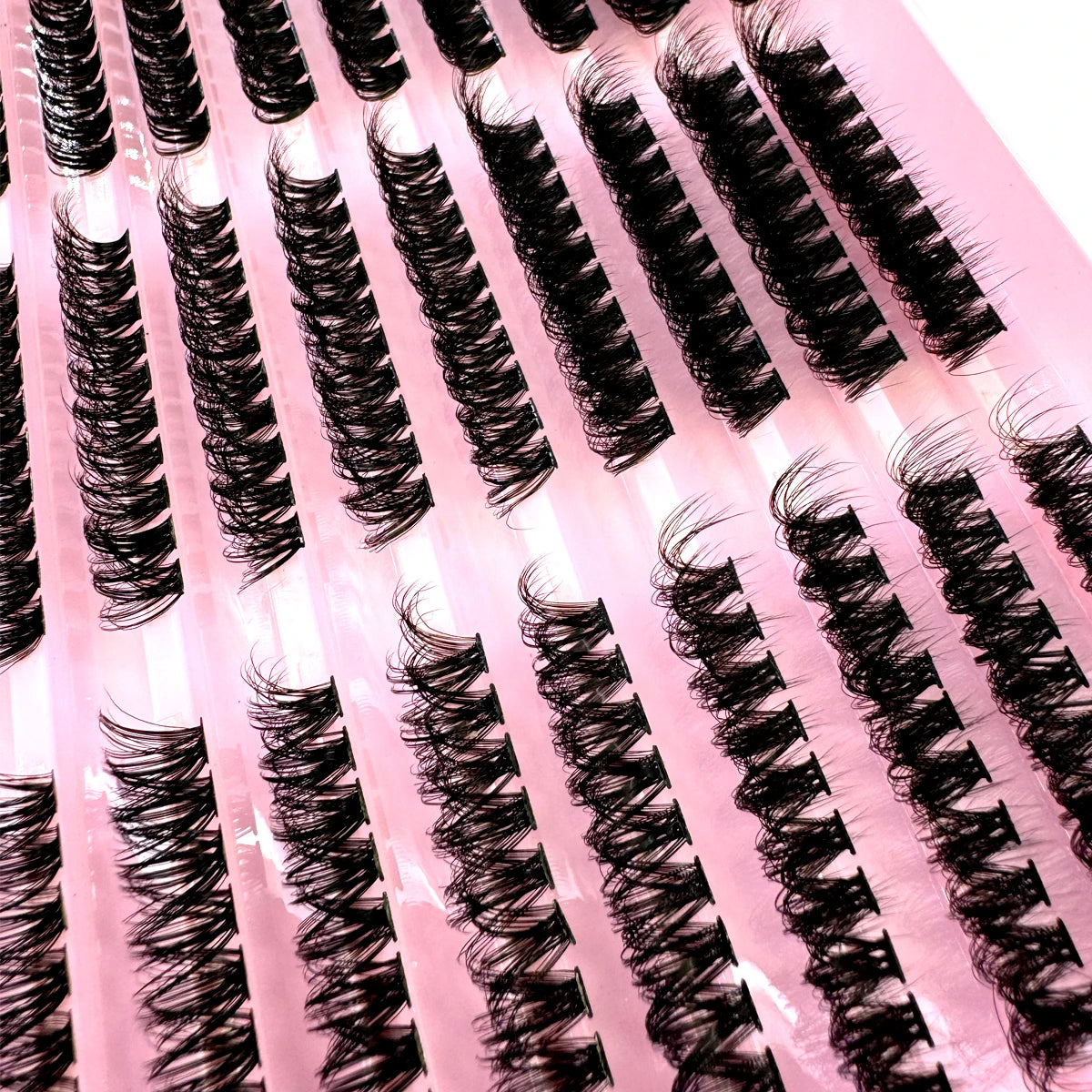 80D spiky lash clusters for bold wispy eye makeup